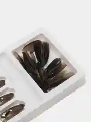 Черный накладные ногти с дизайном