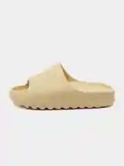 Бежевый шлепанцы