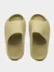Оливковый шлепанцы