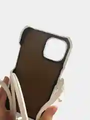 Белый чехол сумка для iPhone 11/12/13/14/15/Pro/Max/Plus на ремешке, с карманом для карт