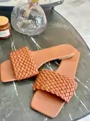 Сланцы женские