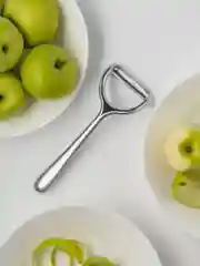 Серебряный овощечистка ручная Shiny Kitchen, картофелечистка