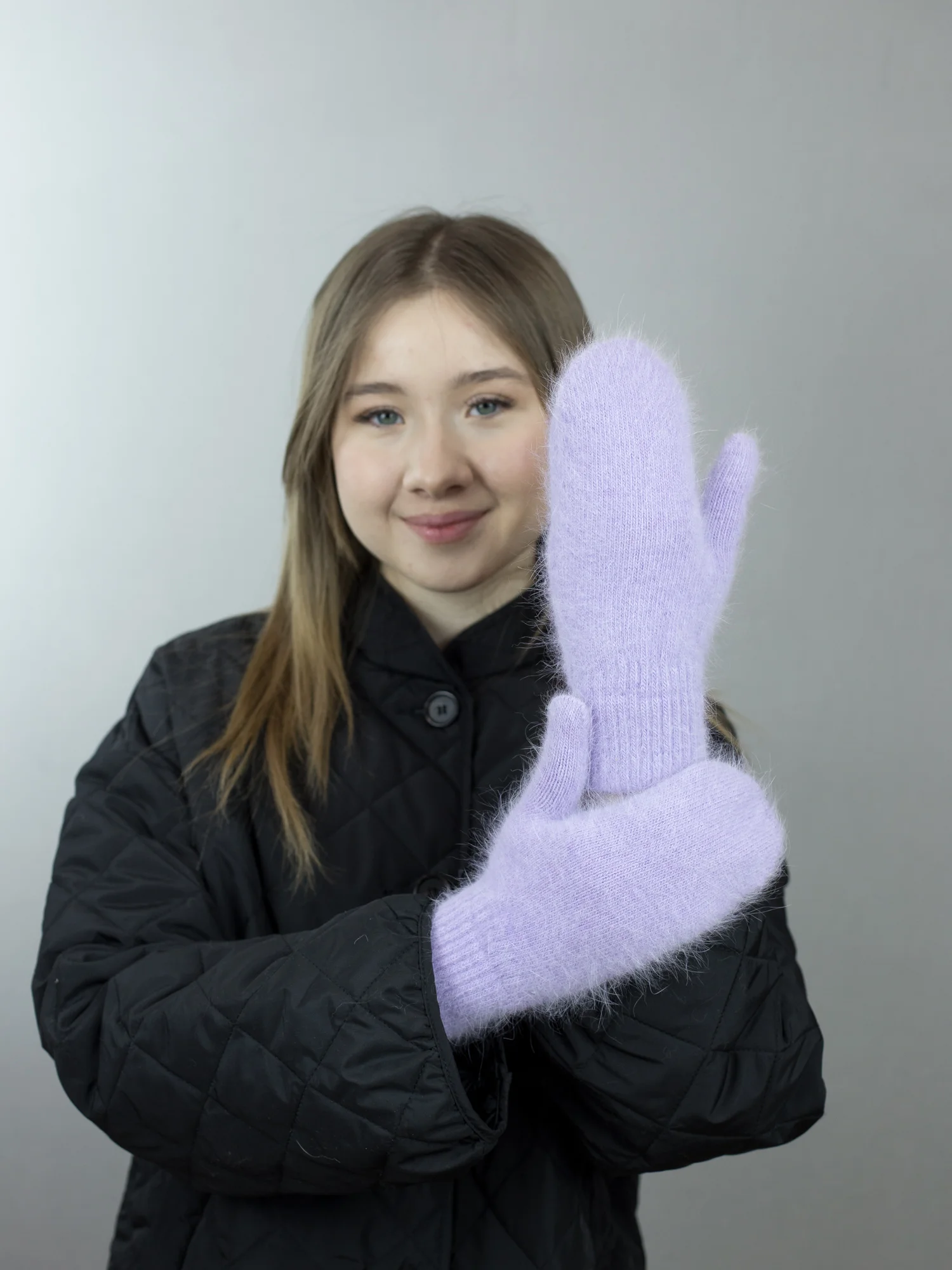 Сиреневый варежки зимние, ангорковые, на плюше