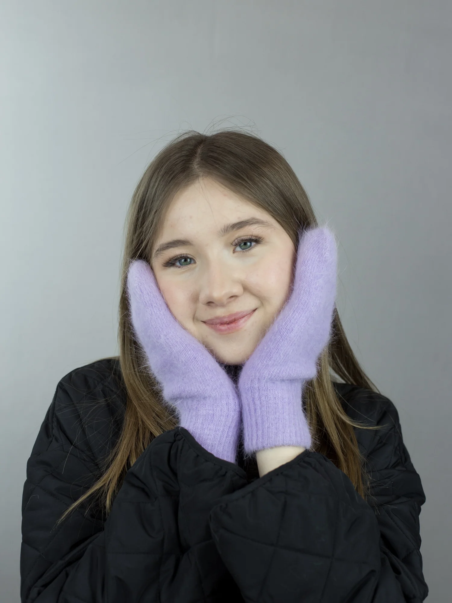 Сиреневый варежки зимние, ангорковые, на плюше