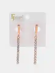 Белый серьги с фианитами удлиненные