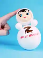 Неваляшка музыкальная для малышей игрушка качалка кукла Маша 15 см