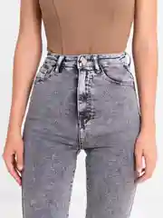 Женские джинсы клеш