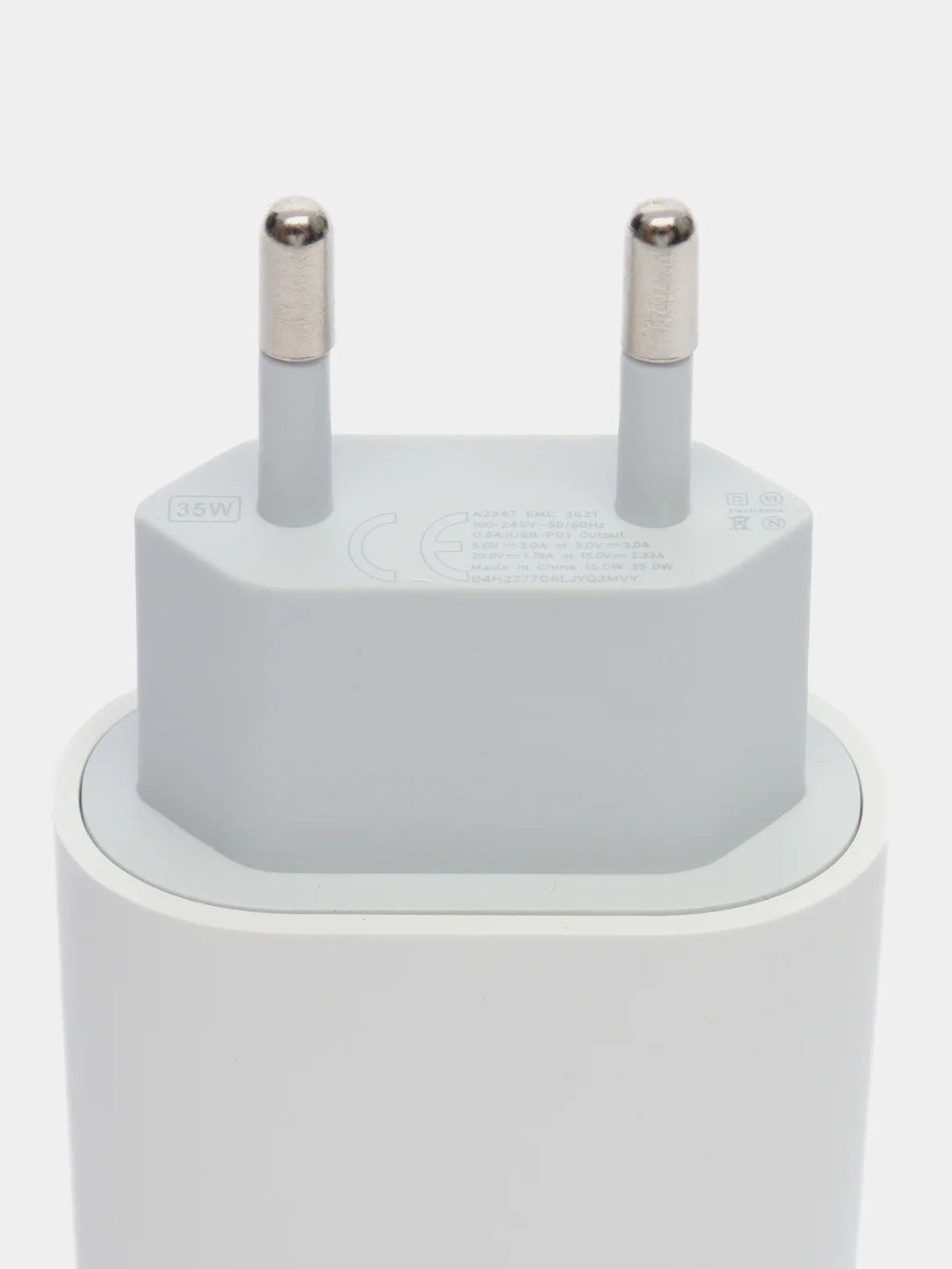 Белый блок питания для iPhone 15 / 15 Plus / 15 Pro / 15 Pro Max, 35W, Type-C, быстрая зарядка