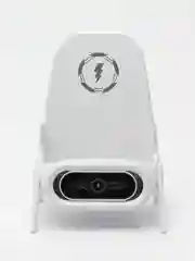 Белый подставка для смартфона с зарядкой