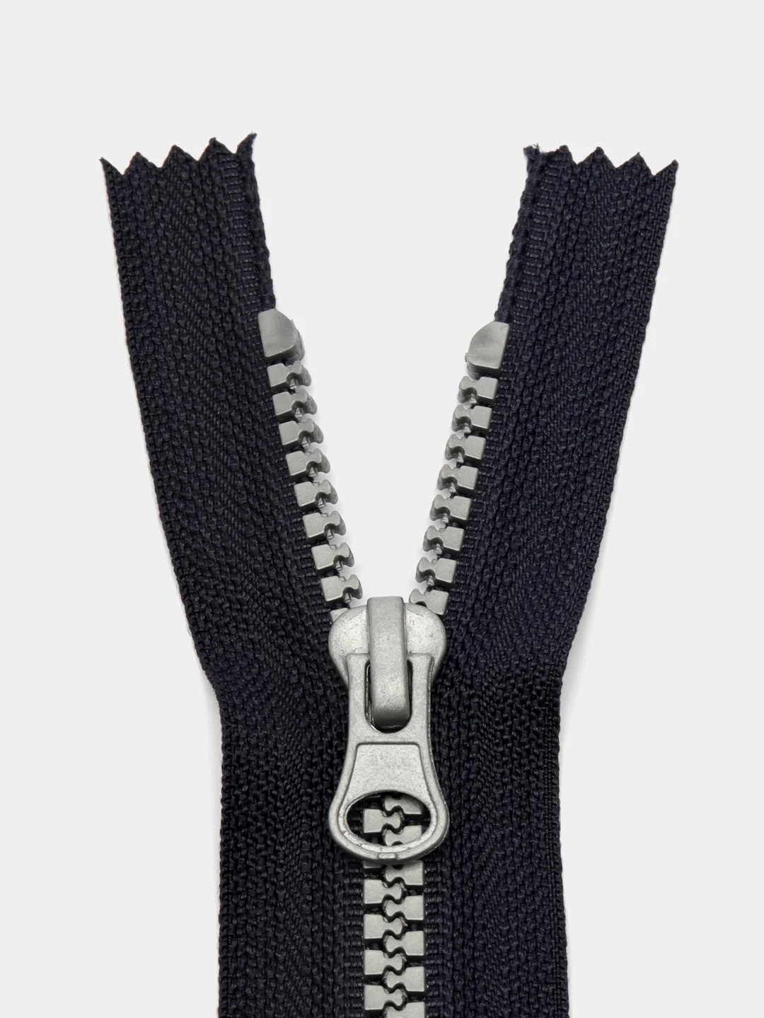 Темно-синий молния MaxZipper трактор №5 н/р серое усил.зв., 16 см н/р, 18 см, 5 шт/уп, т. синяя, белая