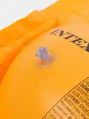 Оранжевый надувной матрас для плавания "Неоновый мороз" INTEX, 183 х 69 см, до 100 кг