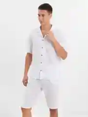 Белый мужской муслиновый летний костюм с шортами