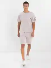 Мужской спортивный костюм