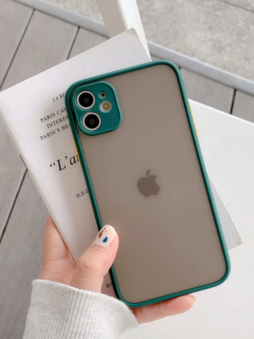 Зеленый чехол на iPhone (айфон) 11/12/X/XS/XR/XS MAX/Mini/13/15 Pro Max/про макс, пластиковый