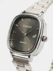 Разноцветный часы CASIO женские, на браслете