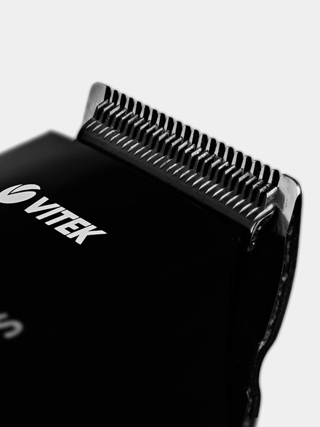 Машинка для стрижки VITEK VT-2518