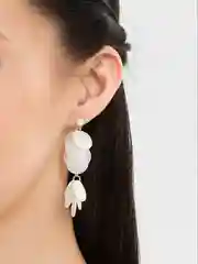 Белый серьги/ клипсы в морском стиле ракушек