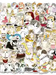 Хаки наклейки котики
