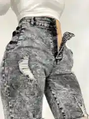 Угольный шорты женские джинсовые, рваные