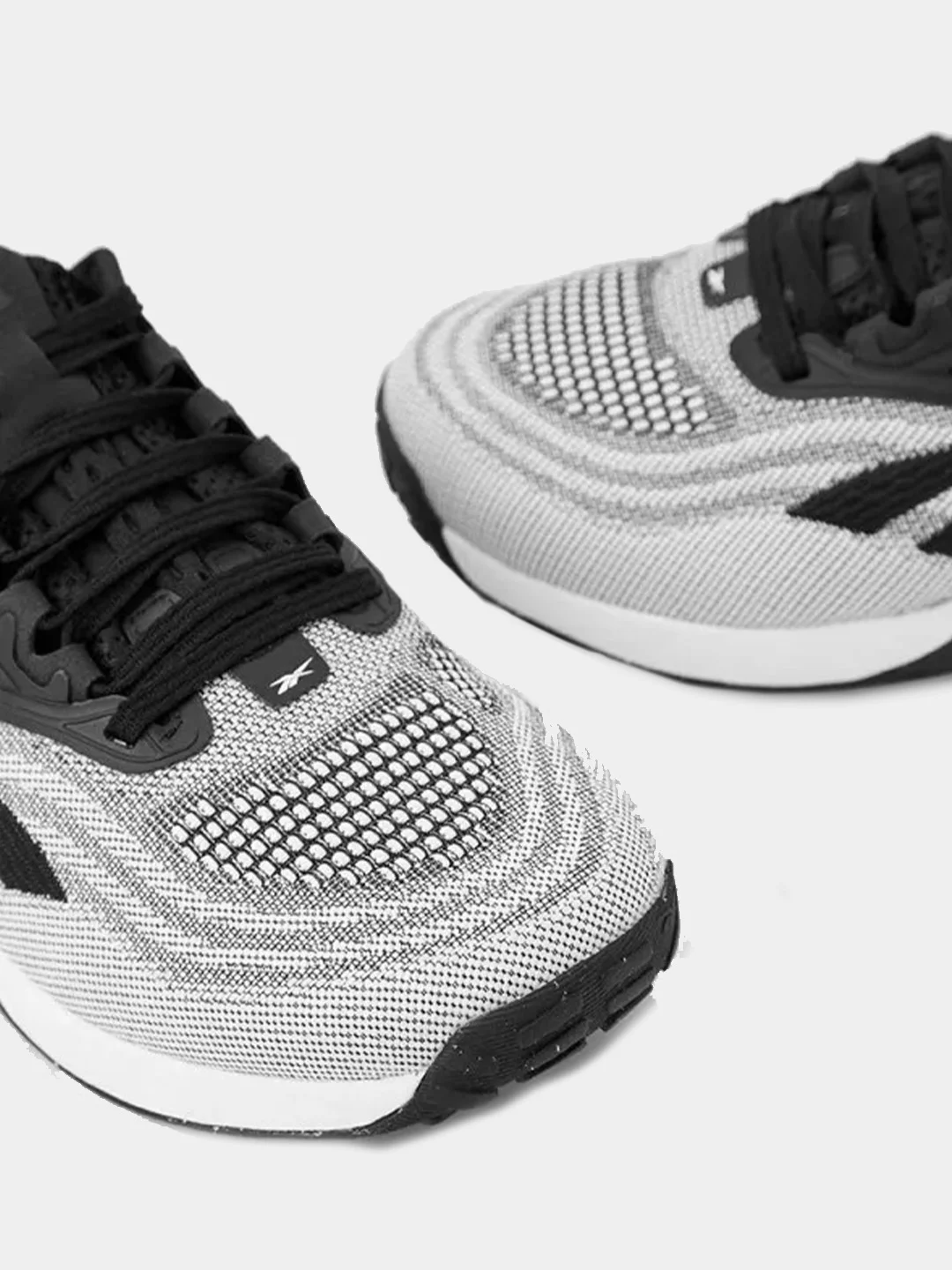 Кроссовки женские Reebok GW5150 Nano X2