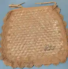 Накидка на стулья со спинкой,украшен кружевами по периметру,Размер - 50/50 ,Ткань-велюр