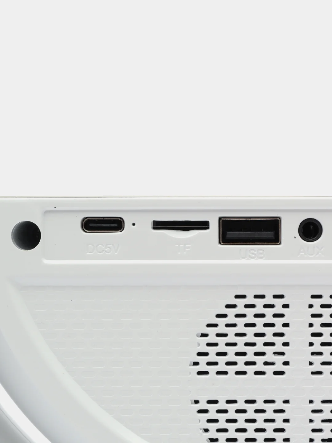 Умный RGB Светильник с Bluetooth Колонкой и Беспроводной Зарядкой 15 Вт  BT3401