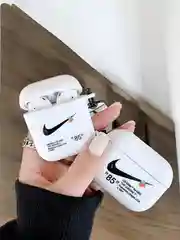 Белый чехол для наушников Apple AirPods 1 / Pro 2 / 3 силиконовый с принтом Nike sport (найк))