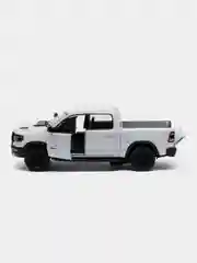 Белый машинка металлическая Kinsmart 1:46 2019 Dodge RAM 1500 (Додж Рам) KT5413D