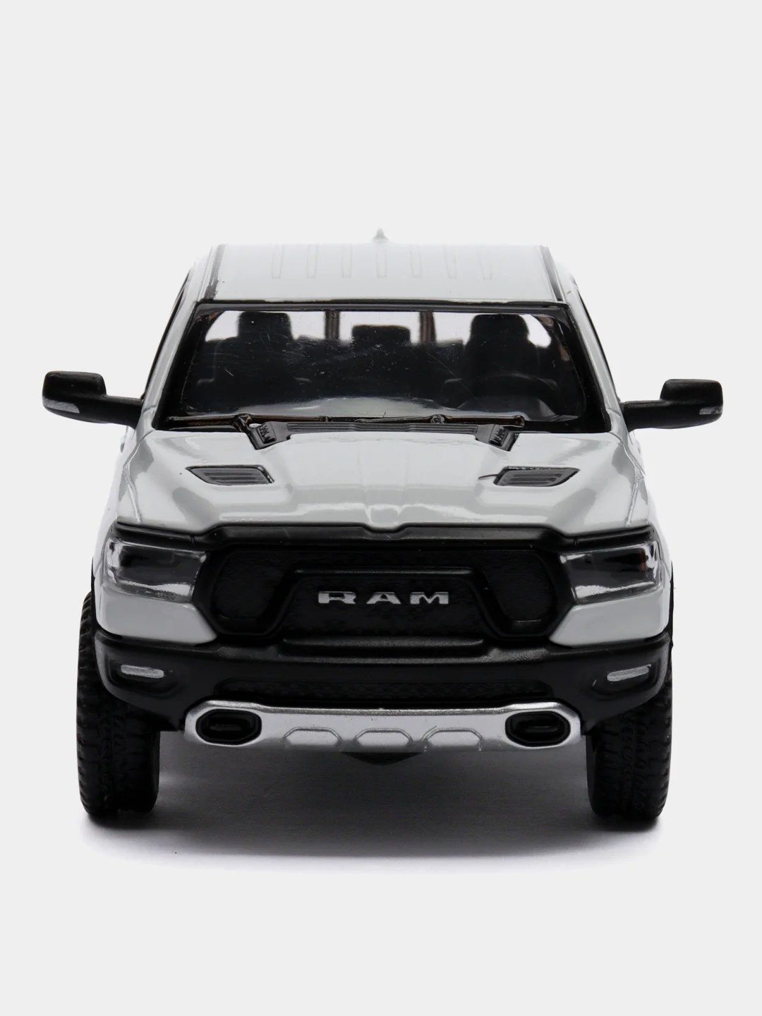 Белый машинка металлическая Kinsmart 1:46 2019 Dodge RAM 1500 (Додж Рам) KT5413D