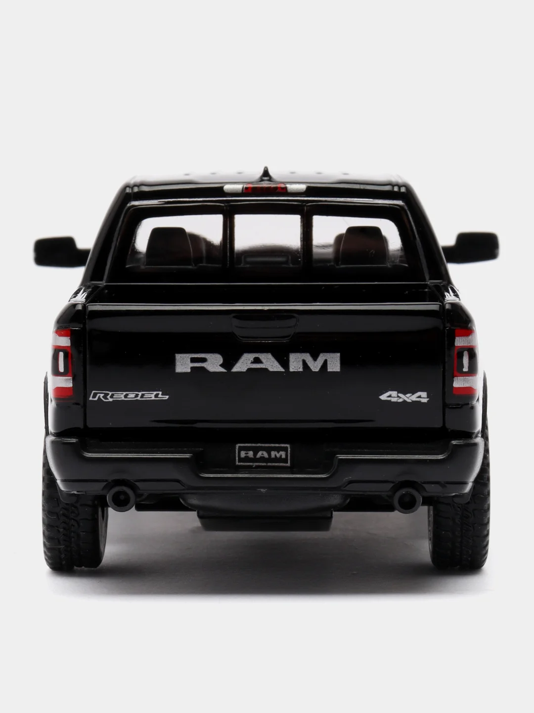 Синий машинка металлическая Kinsmart 1:46 2019 Dodge RAM 1500 (Додж Рам) KT5413D
