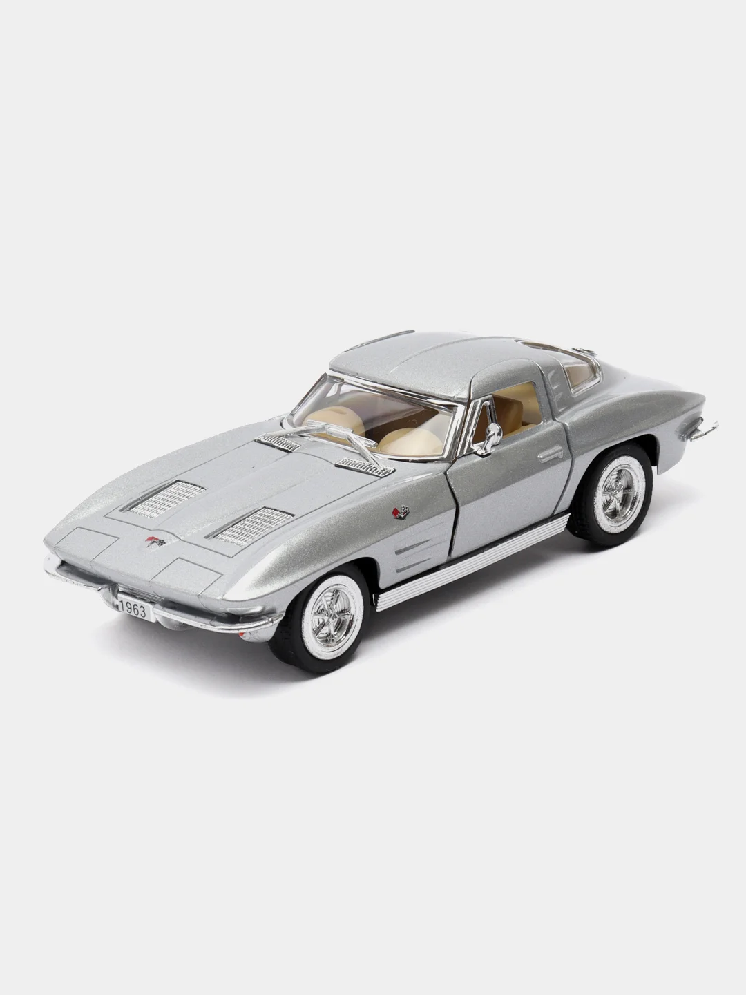 Серебряный машина металлическая Kinsmart 1963 CORVETTE STING RAY KT5358D