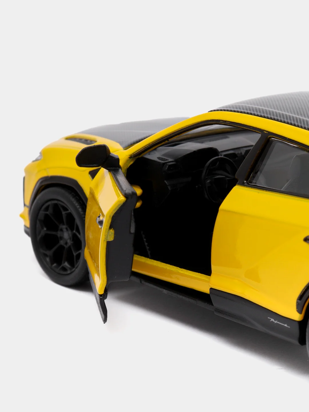 Желтый металлическая модель Lamborghini Urus Performante 1:40 KT5447D