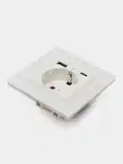 Белый розетка с USB и type-C стеклянная