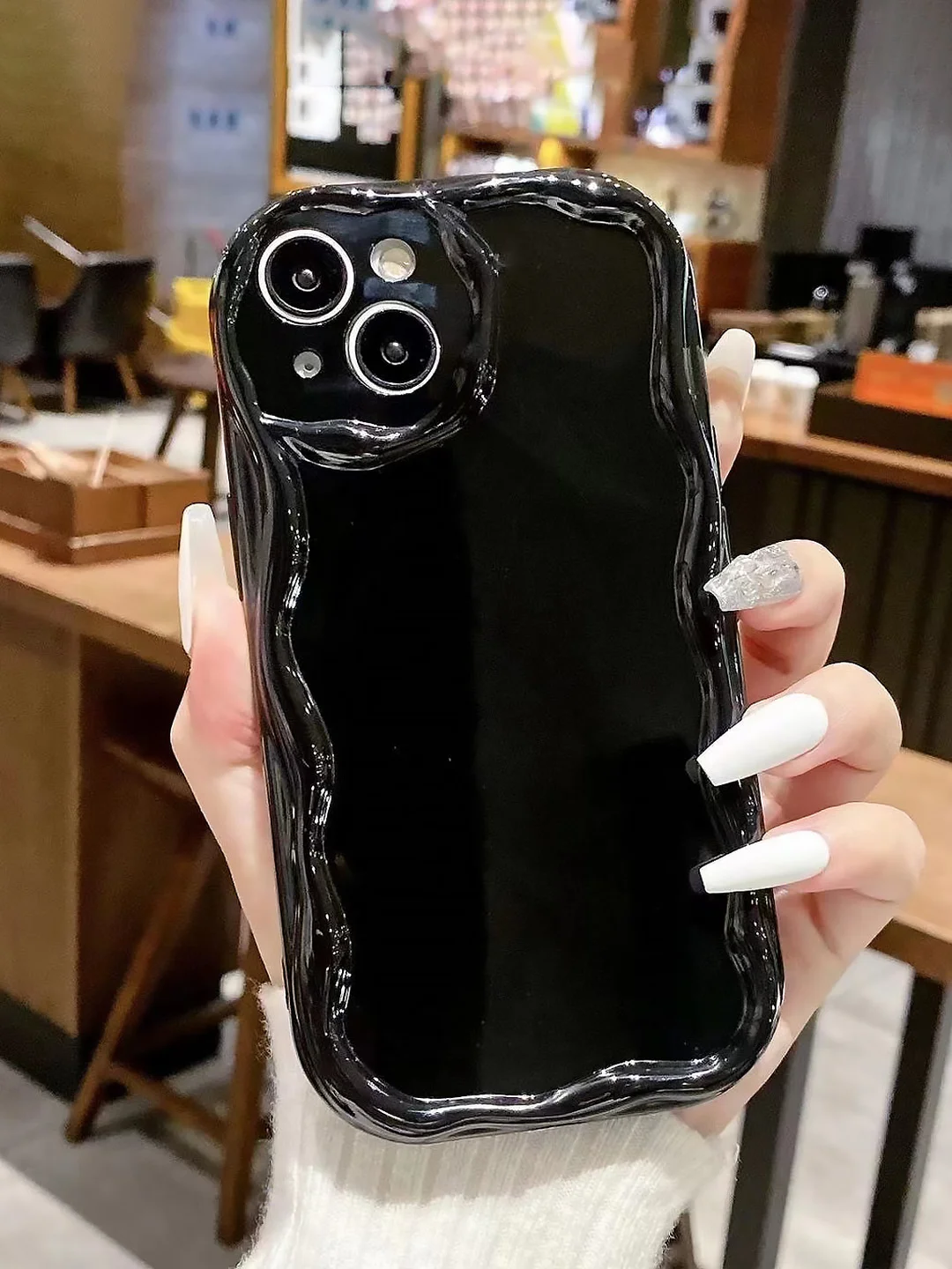 Черный чехол для iPhone 16/15/14/13/12/11/Pro/Max/Mini/Plus/XR/XS, противоударный выпуклый
