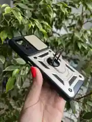 Золотой чехол противоударный armors для Xiaomi Redmi Note 11 и Note 11S 4G с защитой камеры