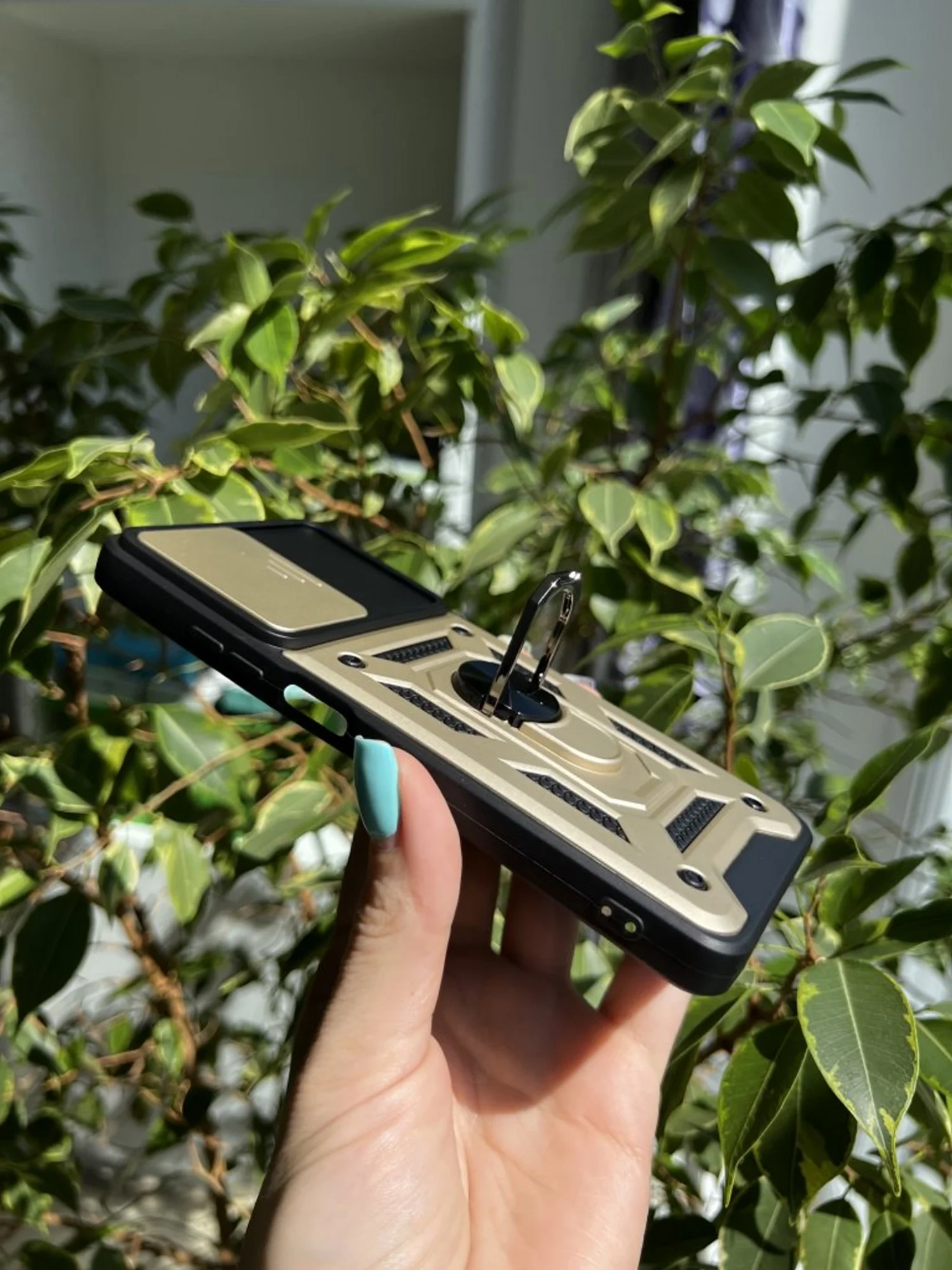 Золотой чехол противоударный для Xiaomi Redmi Note 11 Pro/Note 11E Pro/Note 11 Pro+ 5G Snap 695