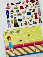 Раскраска детская Наклейки для девочек 250 магазин игрушки Барби Barbie учим буквы алфавит