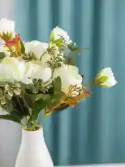 Молочный искусственные цветы пионы, камелии, розы, букет