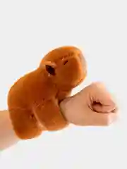 Коричневый мягкая игрушка-браслет на руку Капибара 20 см