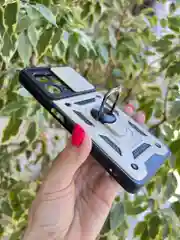 Золотой чехол противоударный armors для Xiaomi Poco X5 Pro и Note 12 Pro 5G