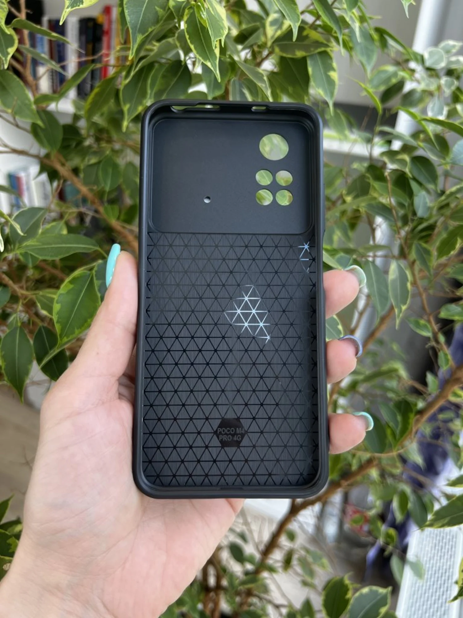 Серебряный чехол противоударный armors для Xiaomi Poco M4 Pro 4G / Поко М4 Про 4G с защитой камеры