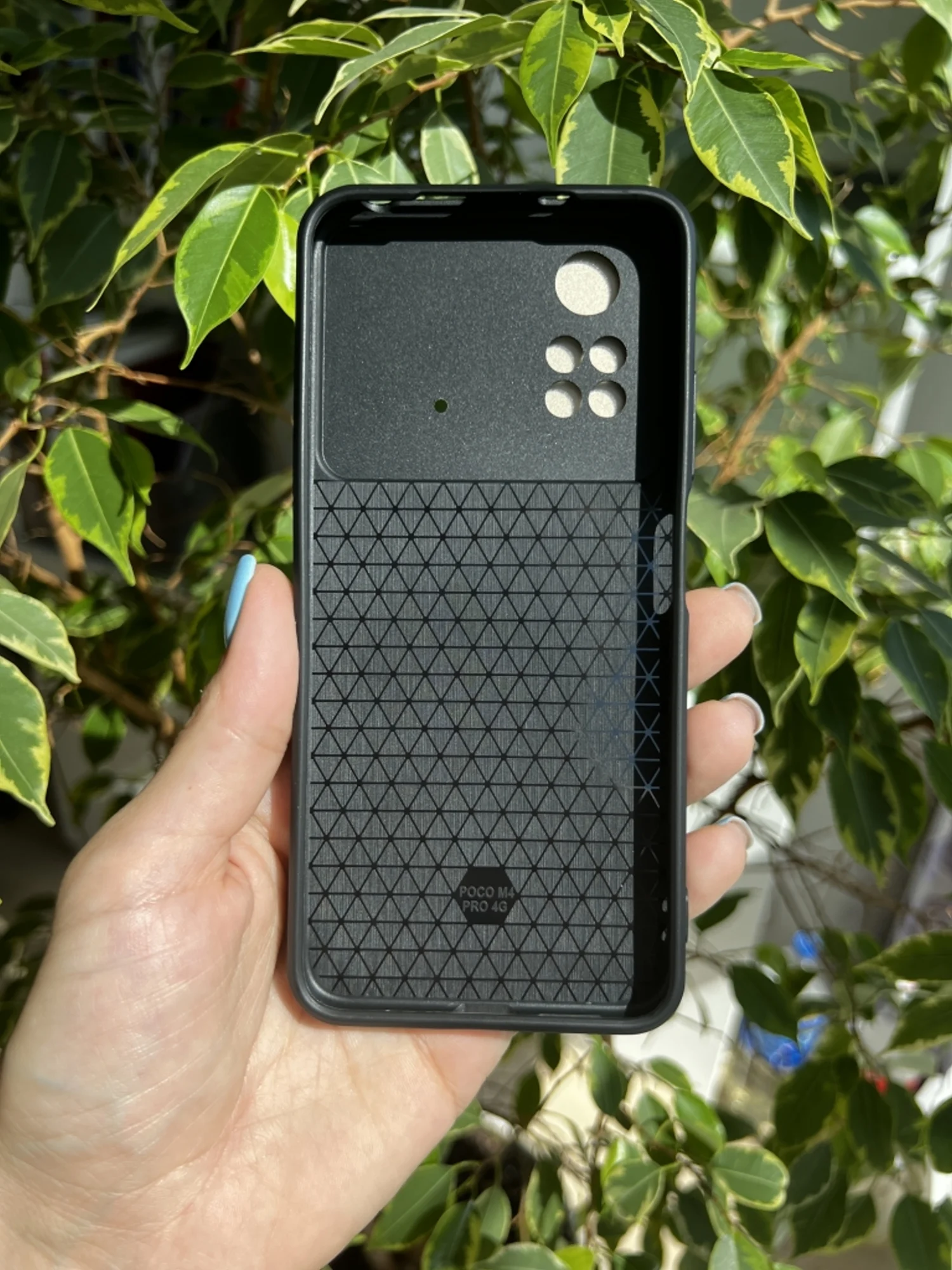 Золотой чехол противоударный armors для Xiaomi Poco M4 Pro 4G / Поко М4 Про 4G с защитой камеры