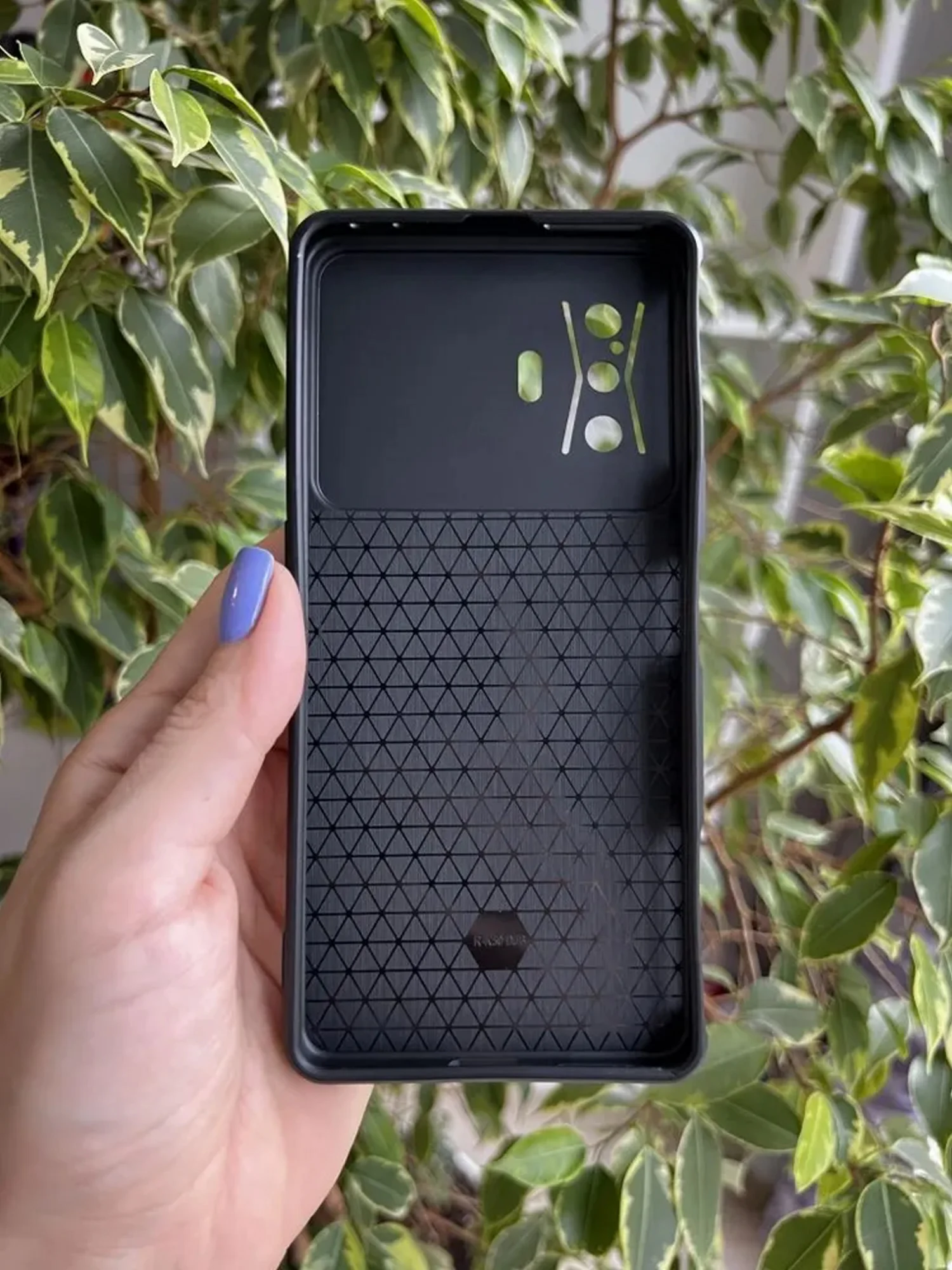 Золотой чехол противоударный armors для Xiaomi Poco F4 GT / Поко Ф4 ГТ с защитой камеры