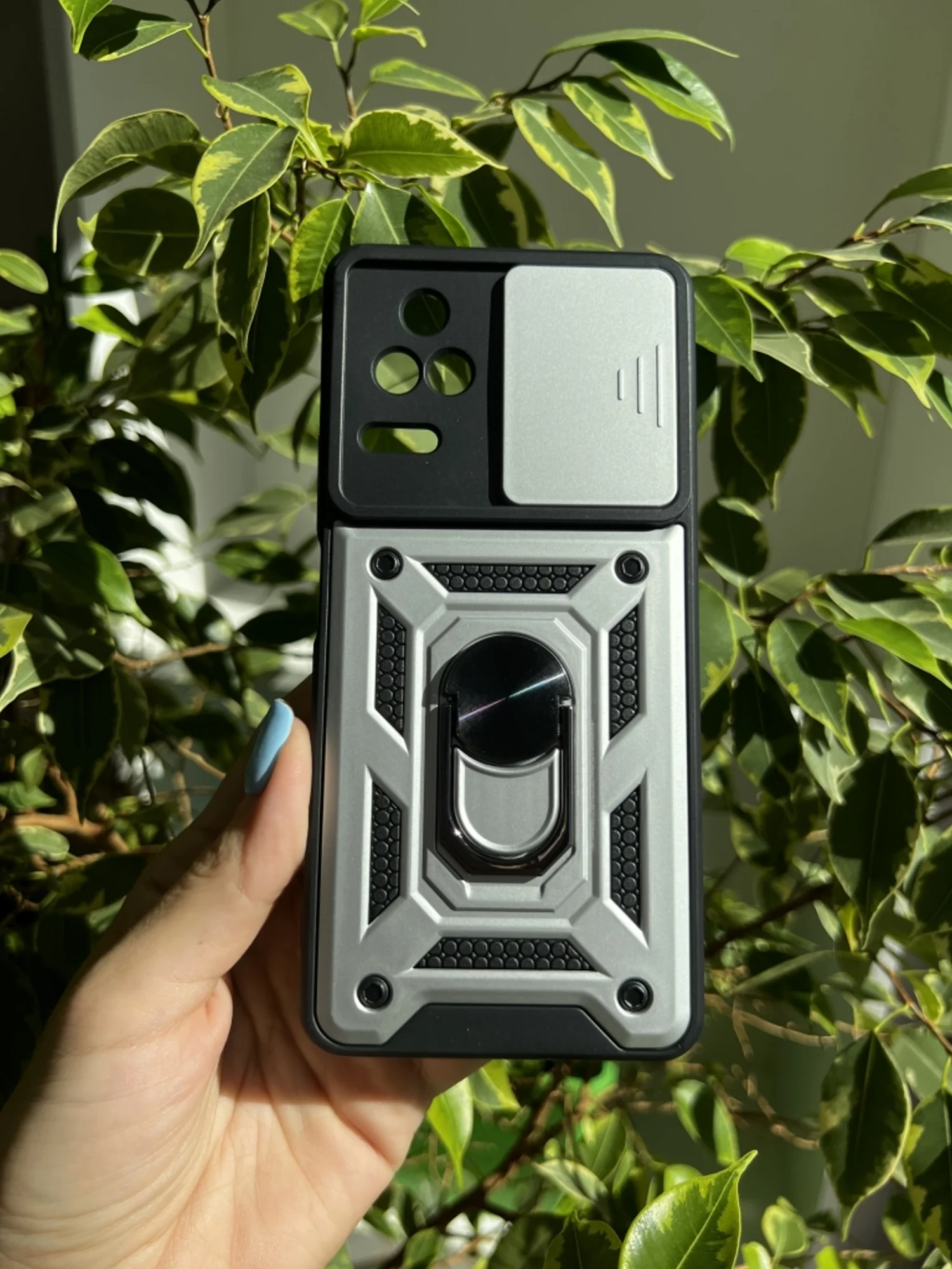 Серебряный чехол противоударный armors для Xiaomi Poco F4 / Поко Ф4 с защитой камеры