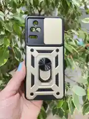 Золотой чехол противоударный armors для Xiaomi Poco F4 / Поко Ф4 с защитой камеры