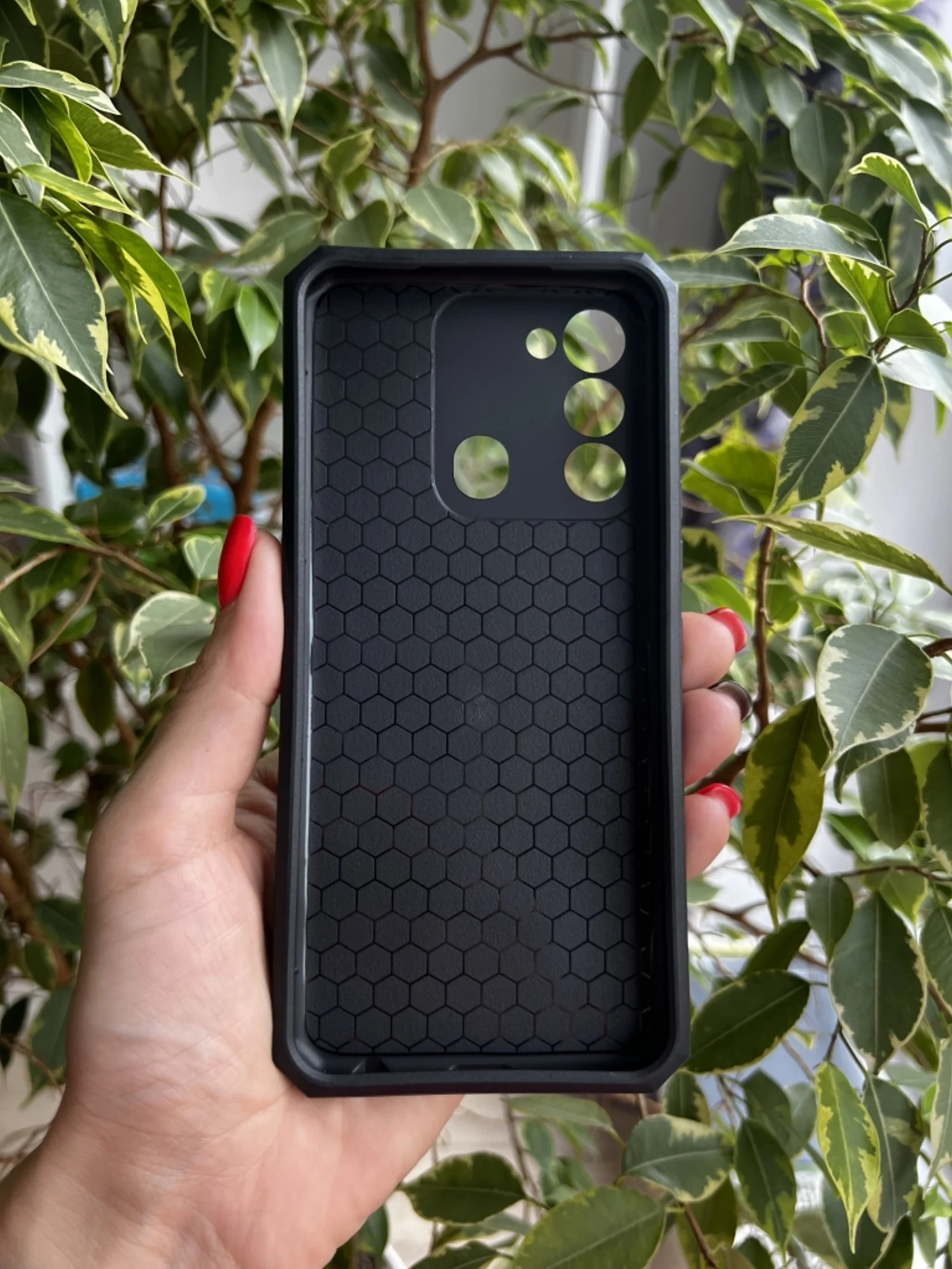 Черный чехол противоударный military для Tecno Spark 8C и Spark GO 2022/Техно 8С и Спарк ГО 2022