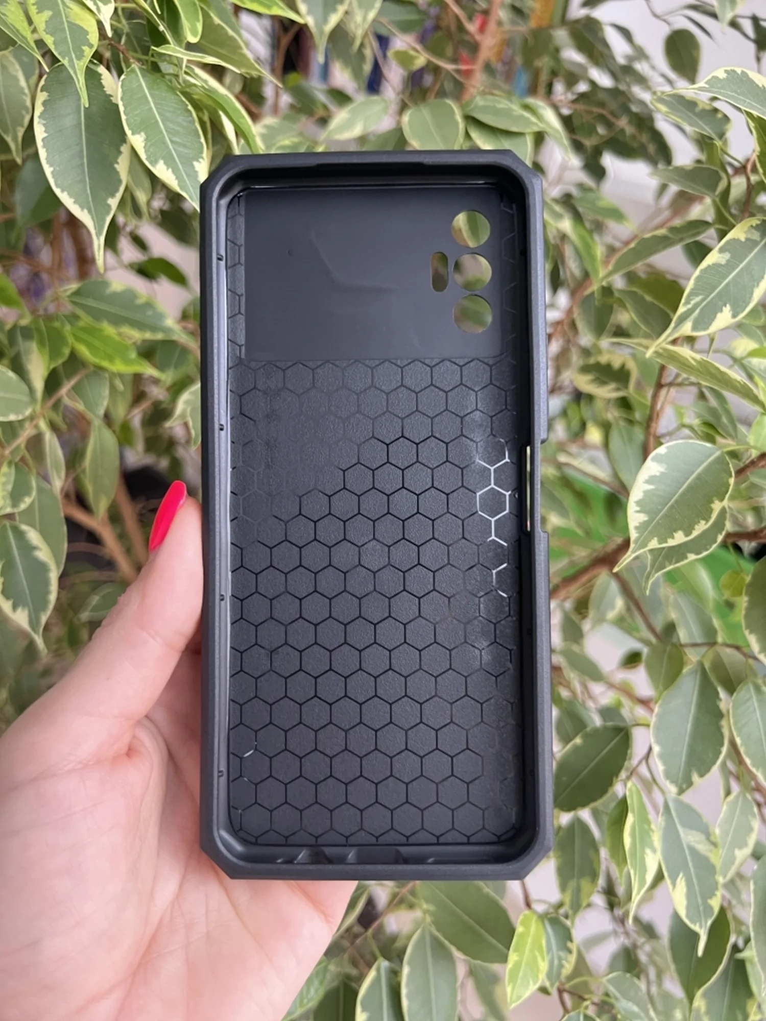 Золотой чехол противоударный military для Tecno Spark 8P / Техно Спарк 8Р
