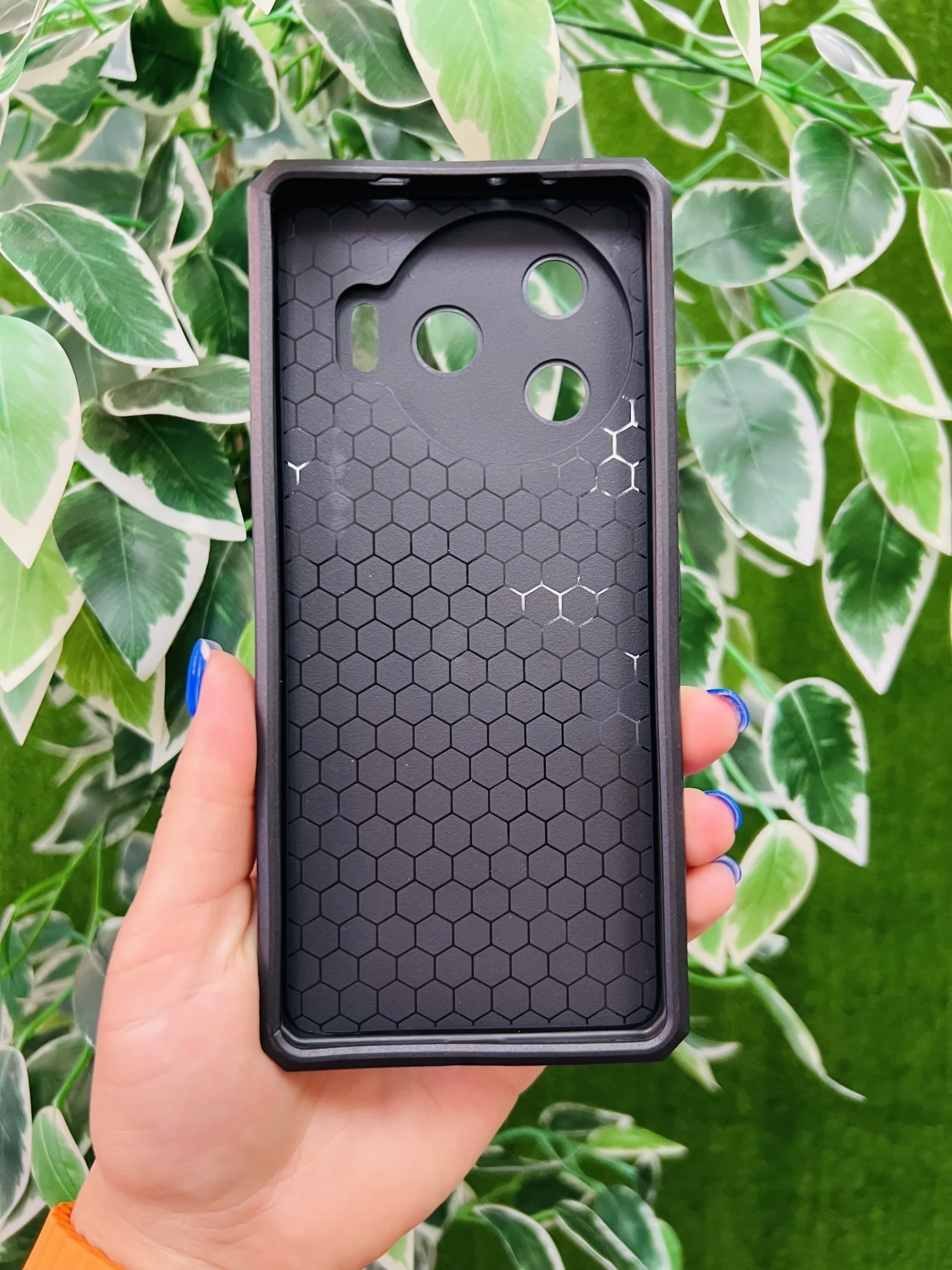 Черный чехол противоударный military для Tecno Camon 30 Pro 5G / Техно Камон 30 Про 5G