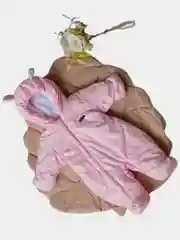 Розовый комбинезон для новорождённых