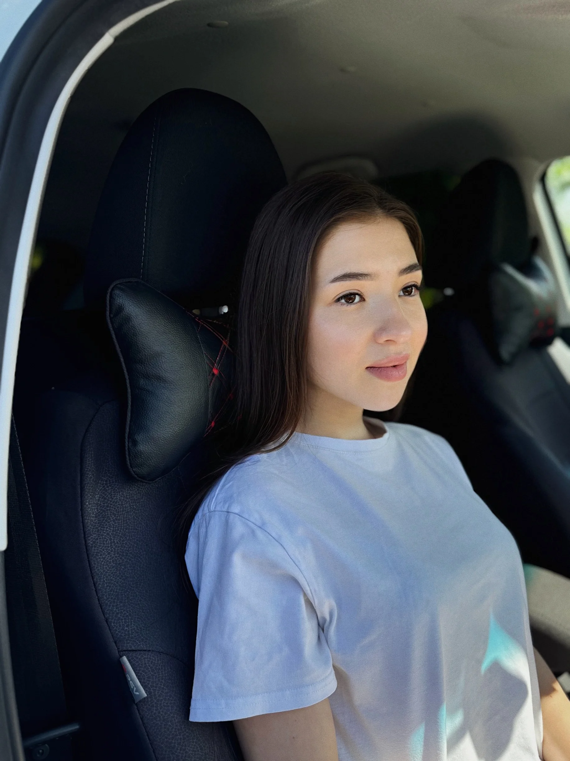 Красный подушка на подголовник автомобиля, 2 штуки